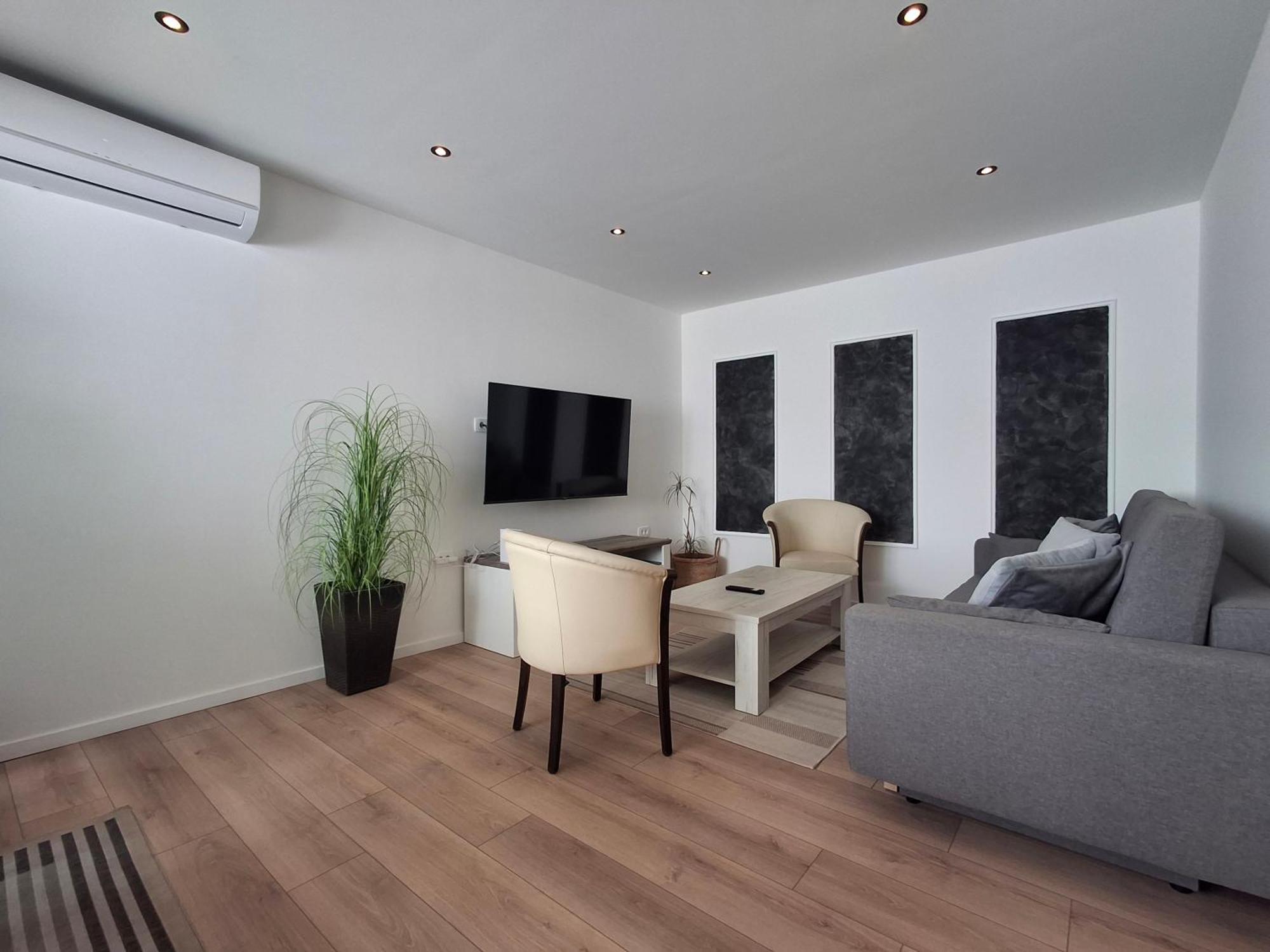 Alma Apartman Pula