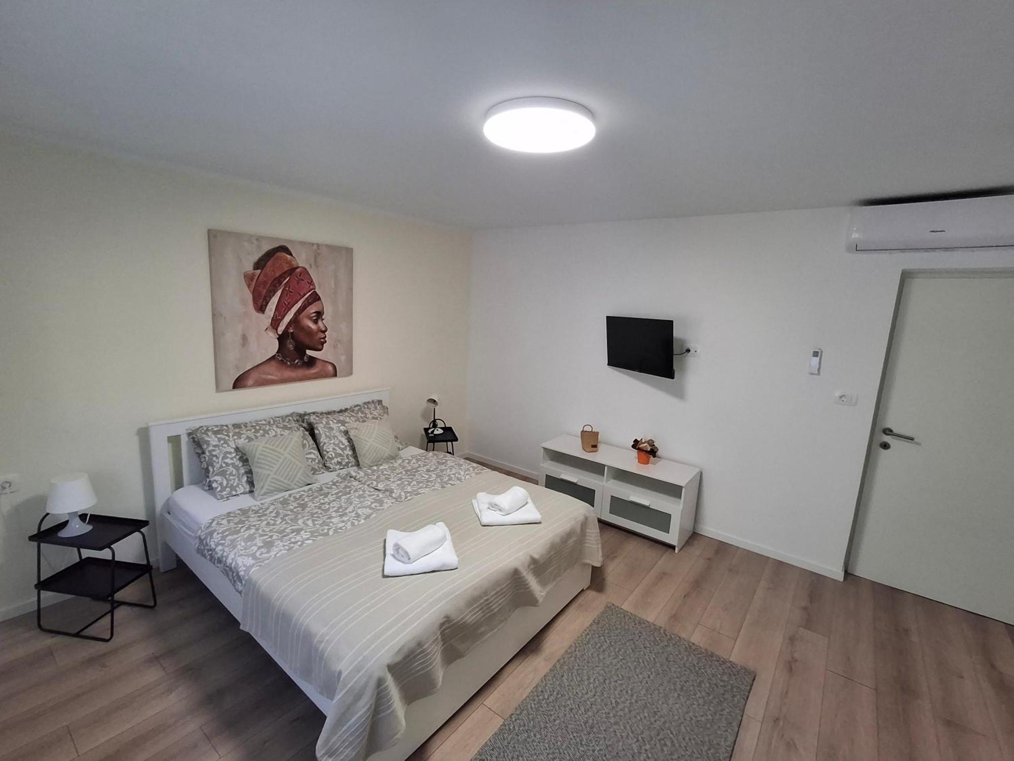 Alma Apartman