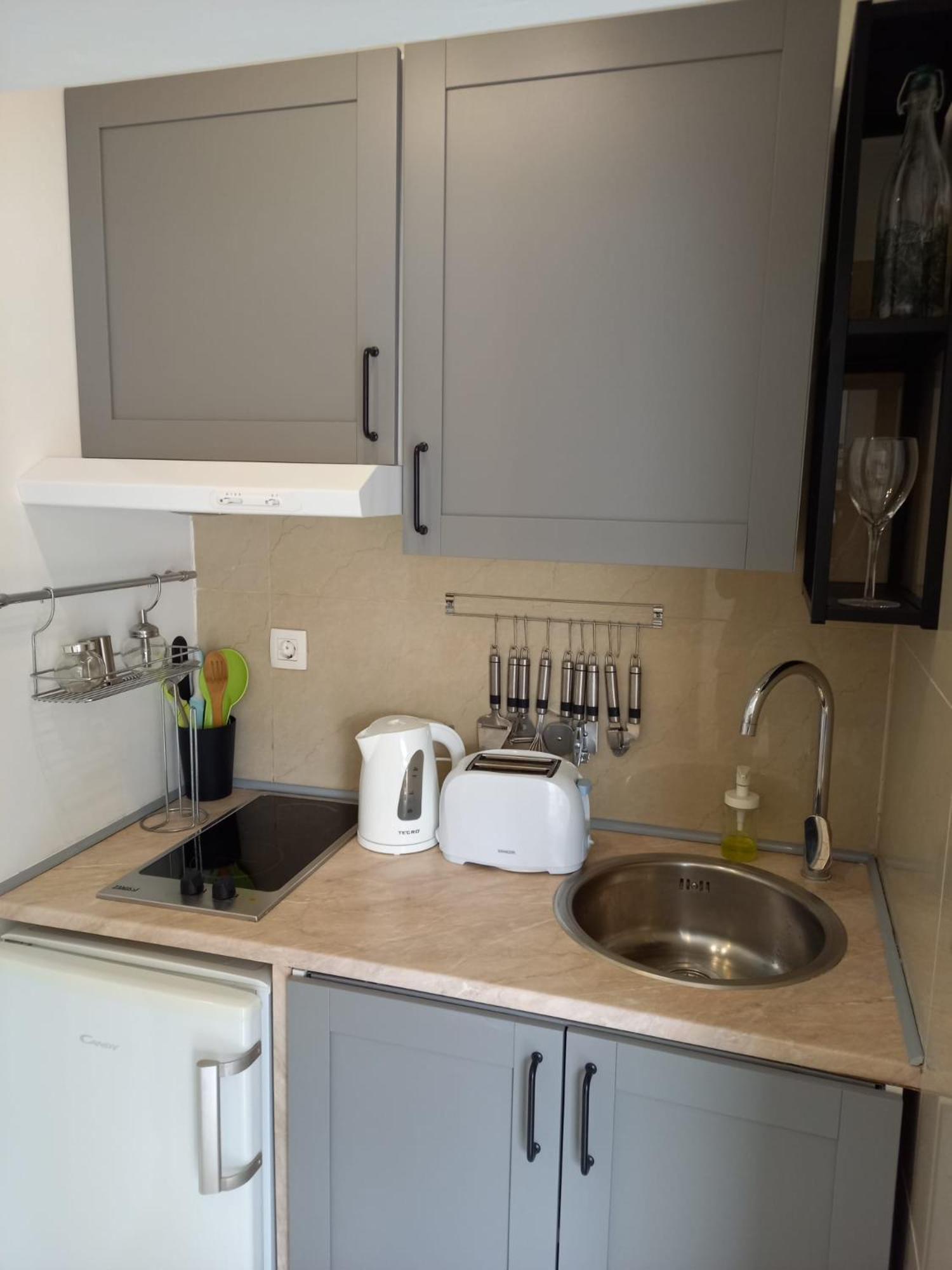Alma Apartman *