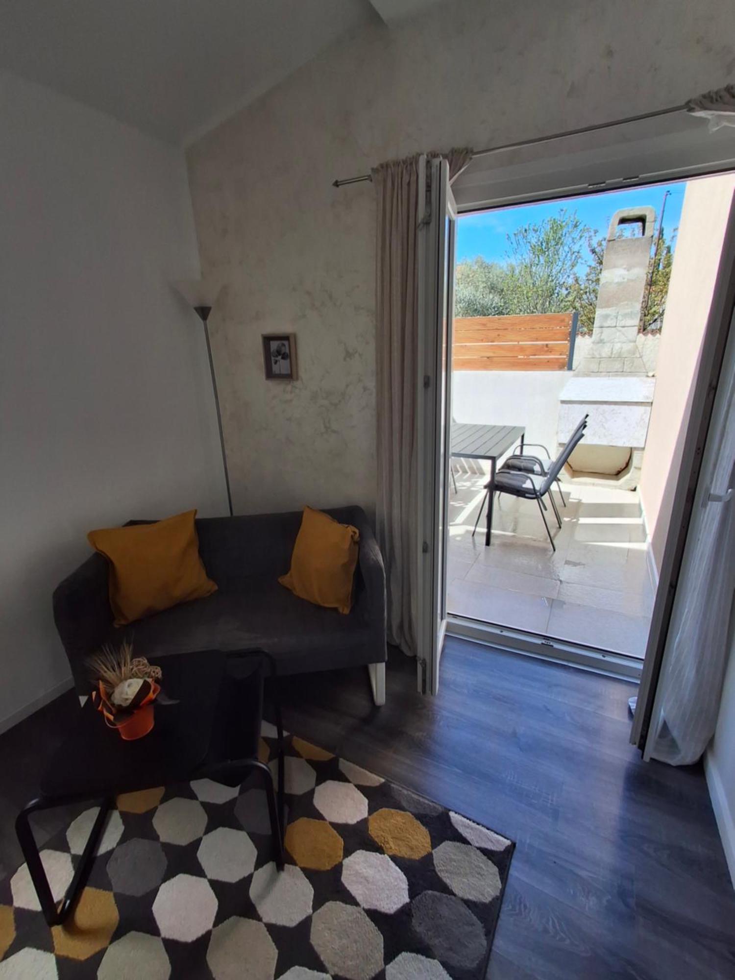 Alma Apartman Pula